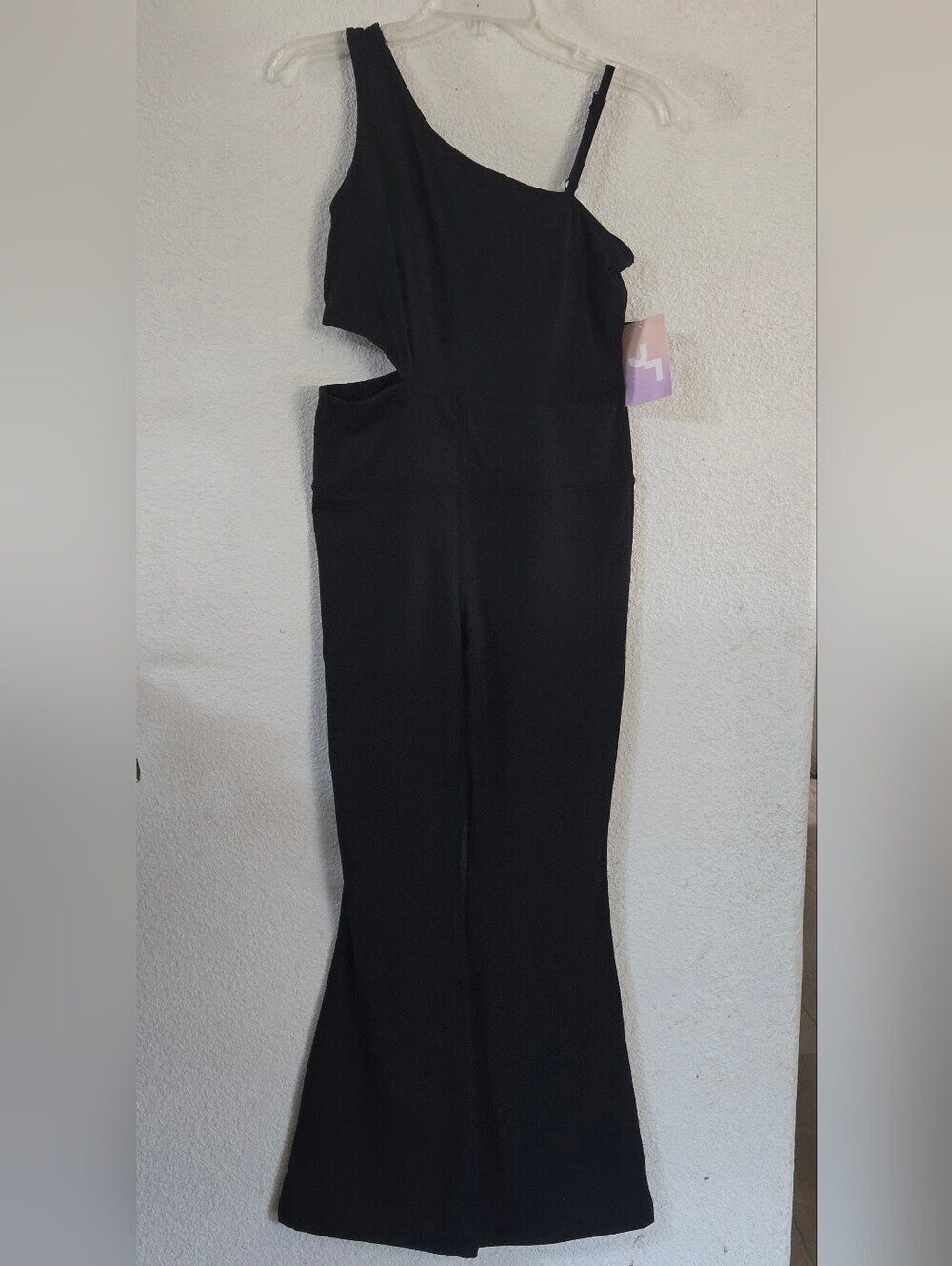 JoyLab Black One-Shoulder Cutout Jumpsuit - Picture 4 of 11
